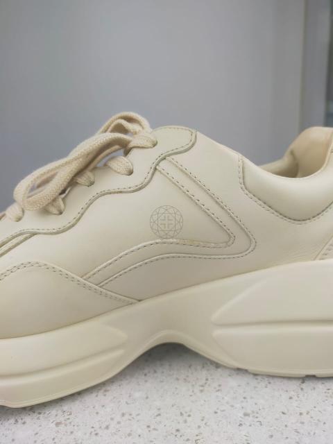 Large Product Preview Image 34